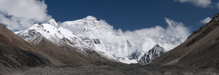 20110810_North_Face_of_Everest_Tibet_China_Panoramic.jpg