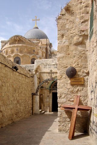 Jerusalem_Holy_Sepulchre_BW_22.JPG